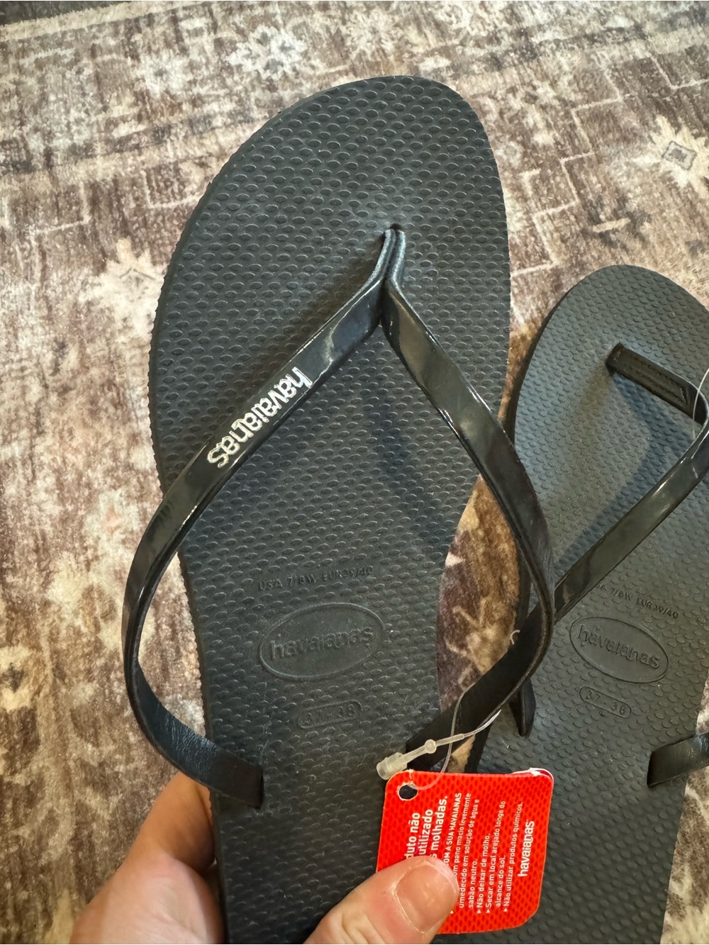 Havaianas Women’s Flip Flops in Black with Glossy Straps